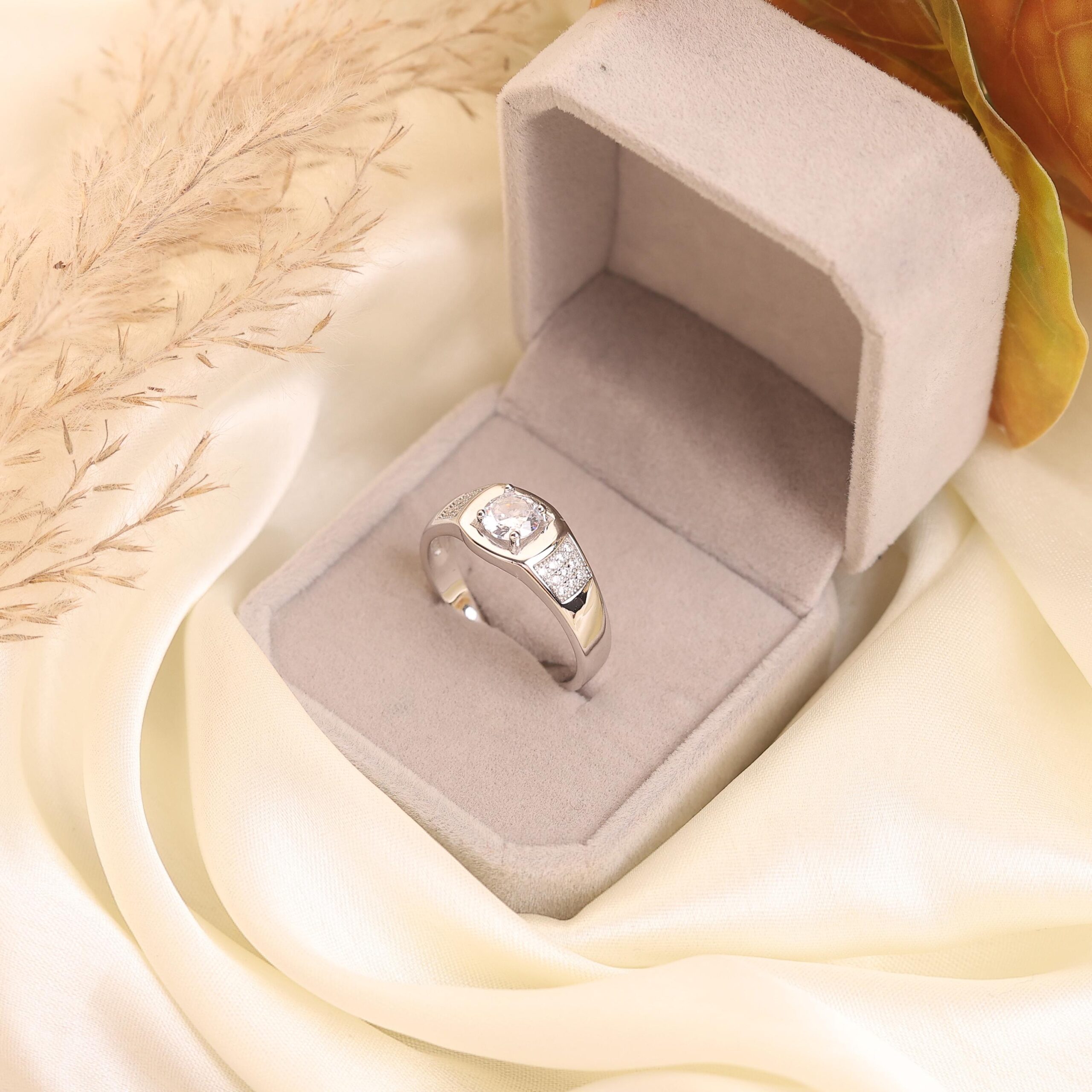 Premium Sterling Ring - Image 3