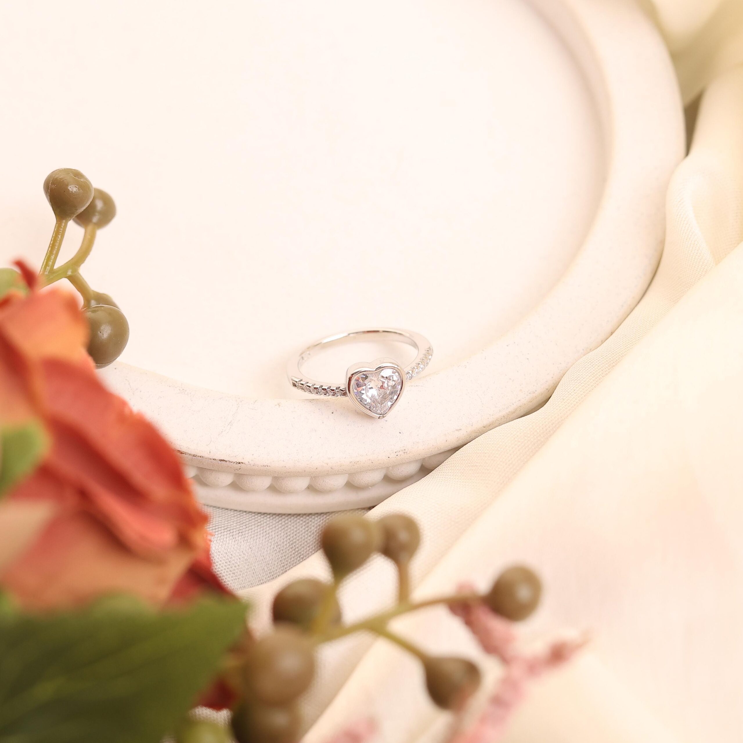 Women’s Silver Heart Ring