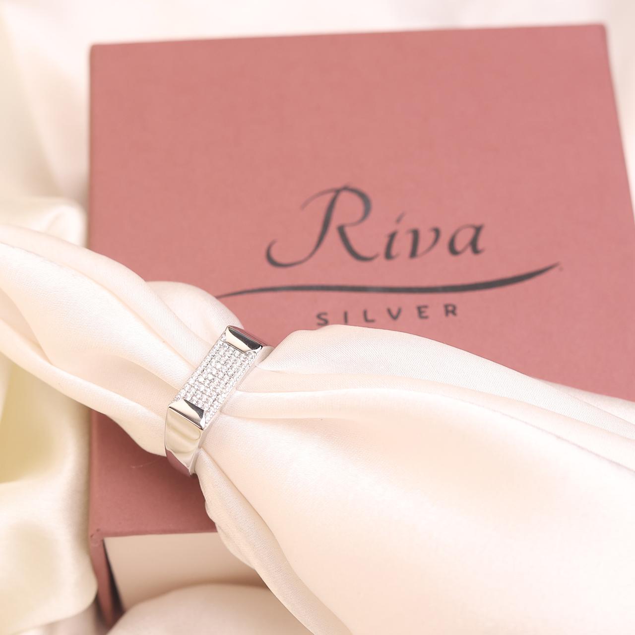 Pavé Bar Silver Ring - Image 4