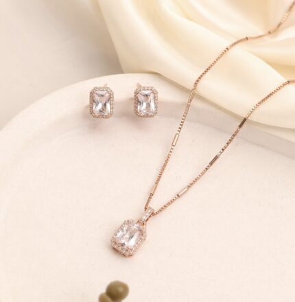 Elegant Radiance Crystal Jewelry Set
